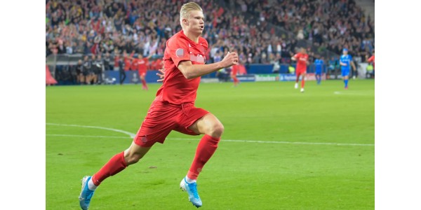 Real Madryt chce dołączyć Harlanda