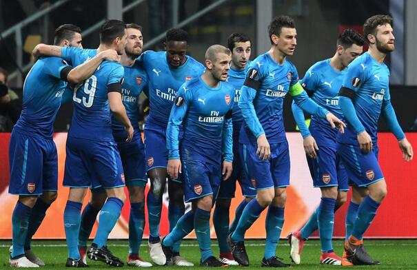 AC Milan 0 Arsenal 2: Arsenal Wenger zyskuje cenne wytchnienie z dominującą wygraną w Lidze Europejskiej