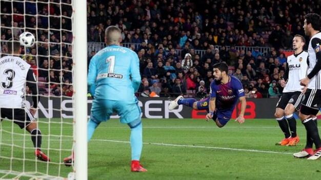 Barcelona 1-0 Valencia Lionel Messi imponuje na Camp Nou